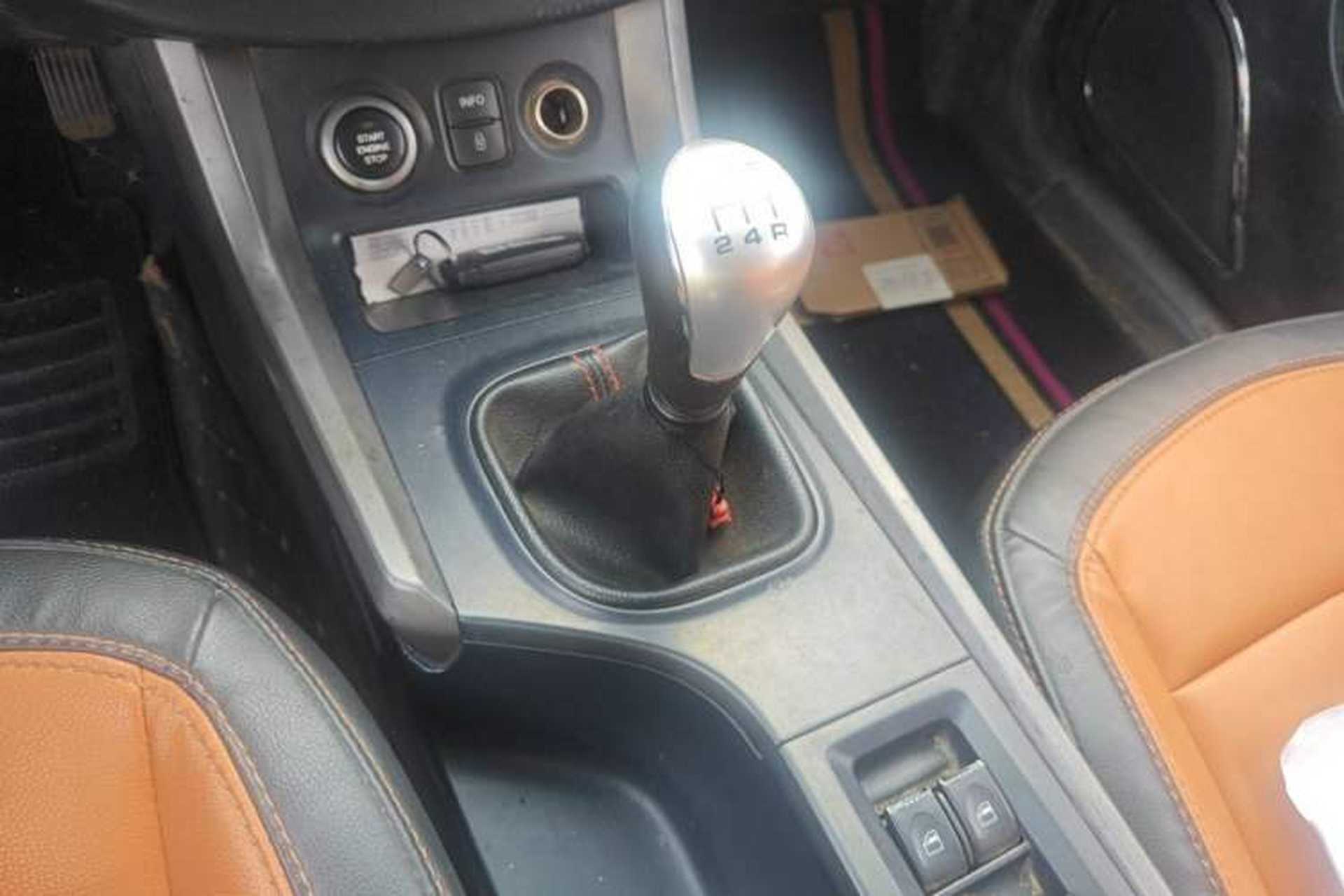 Used Haima S5 2017 Strong-Performance Version 1.6L Manual Luxury Model Gear Lever