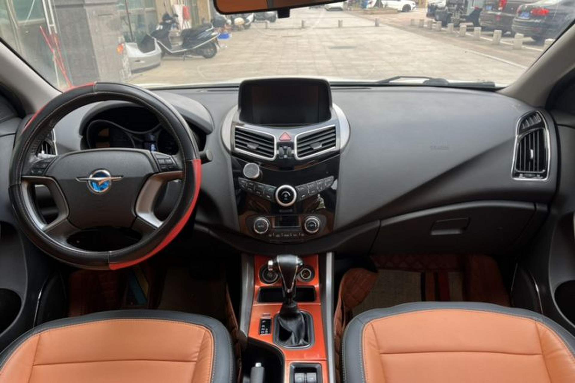 Used Haima S5 2017 High-Power Version 1.5T CVT Flagship Edition Interior 3