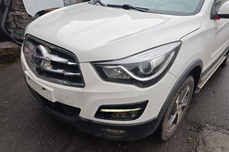 Used Haima S5 2017 Strong-Performance Version 1.5T CVT Prestige Model Left Front Headlight