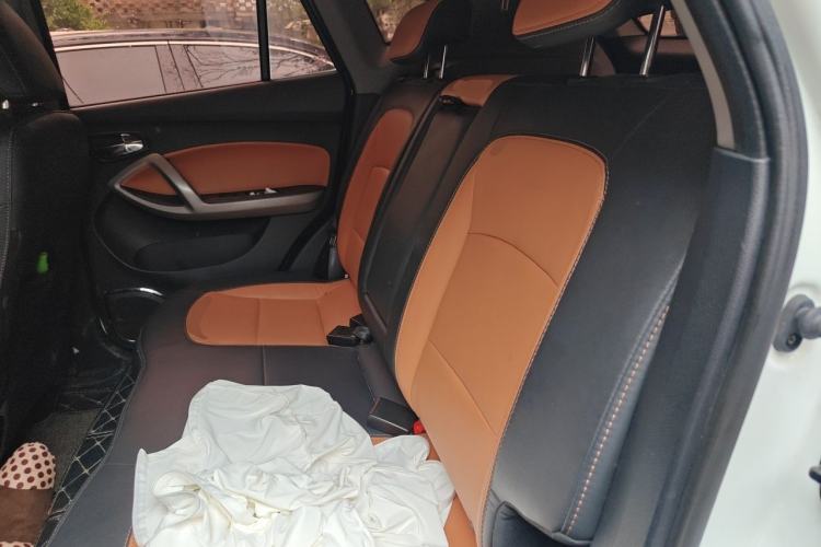 Used Haima S5 2017 Strong-Performance Version 1.6L Manual Luxury Model Left Rear Seat