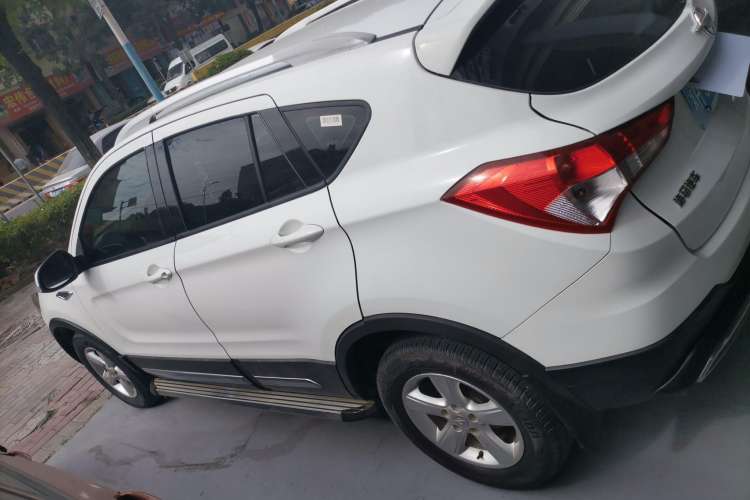 Used Haima S5 2017 High-Power Version 1.5T Manual Comfort Edition Left Side