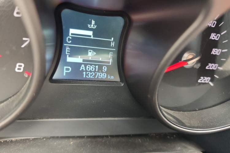 Used Haima S5 2017 Strong-Performance Version 1.5T CVT Prestige Model Odometer Close Up