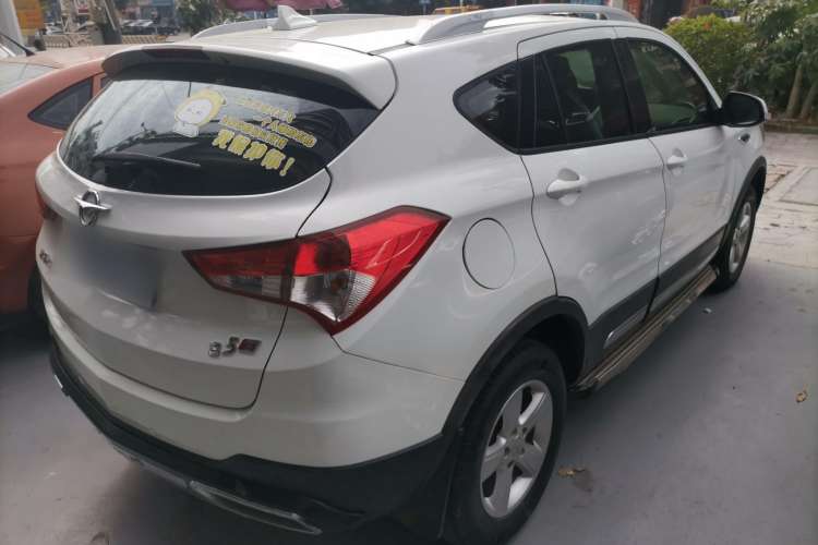 Used Haima S5 2017 High-Power Version 1.5T Manual Comfort Edition Rear Right 45 Deg