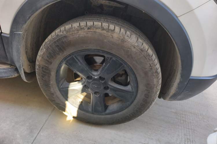 Used Haima S5 2017 High-Power Version 1.6L Manual Classic Type Right Front Wheel Hub