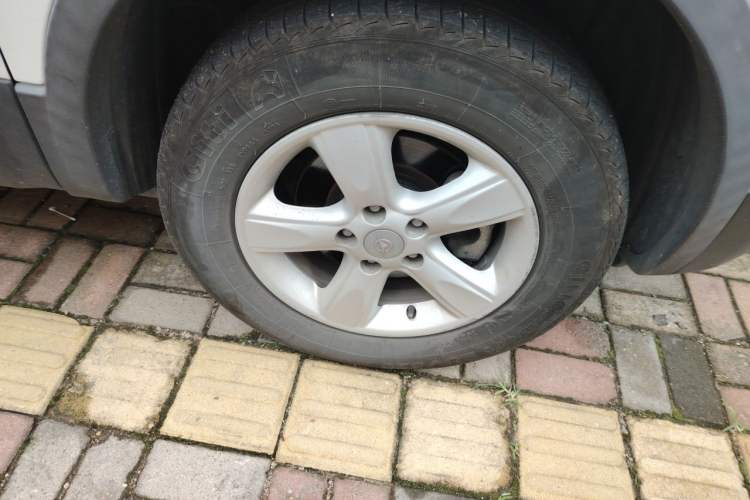 Used Haima S5 2017 High-Power Version 1.6L Manual Classic Type Right Front Wheel Hub