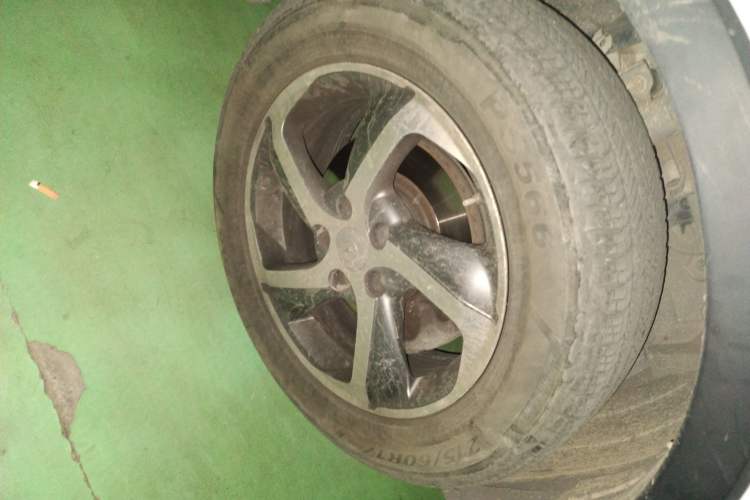 Used Haima S5 2017 High-Power Version 1.5T CVT Flagship Edition Right Front Wheel Hub