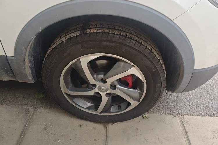 Used Haima S5 2017 Strong-Performance Version 1.5T Manual Luxury Model Right Front Wheel Hub