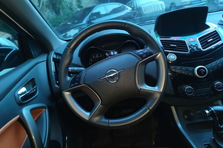Used Haima S5 2017 Strong-Performance Version 1.5T CVT Prestige Model Steering Wheel