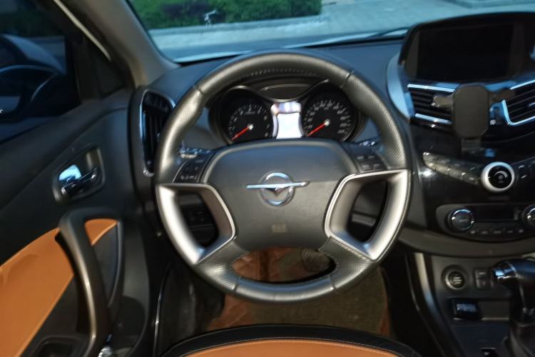 Used Haima S5 2017 High-Power Version 1.5T CVT Flagship Edition Steering Wheel