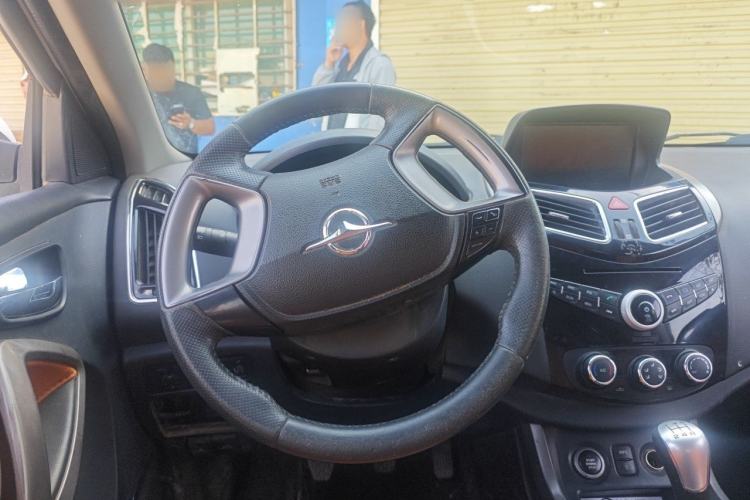 Used Haima S5 2017 Strong-Performance Version 1.6L Manual Luxury Model Steering Wheel