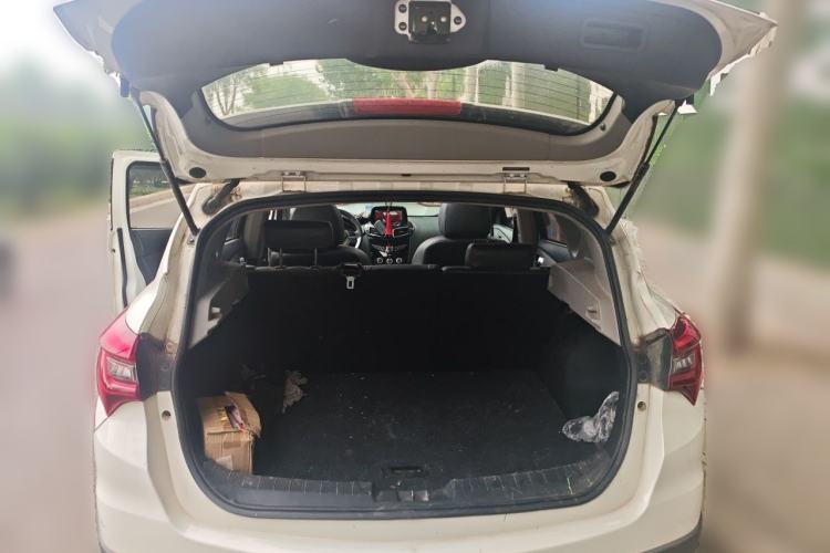 Used Haima S5 2017 Strong-Performance Version 1.5T Manual Luxury Model Trunk