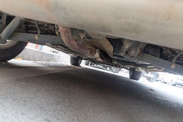 Used Haima S5 2017 High-Power Version 1.6L Manual Classic Type Chassis Rear