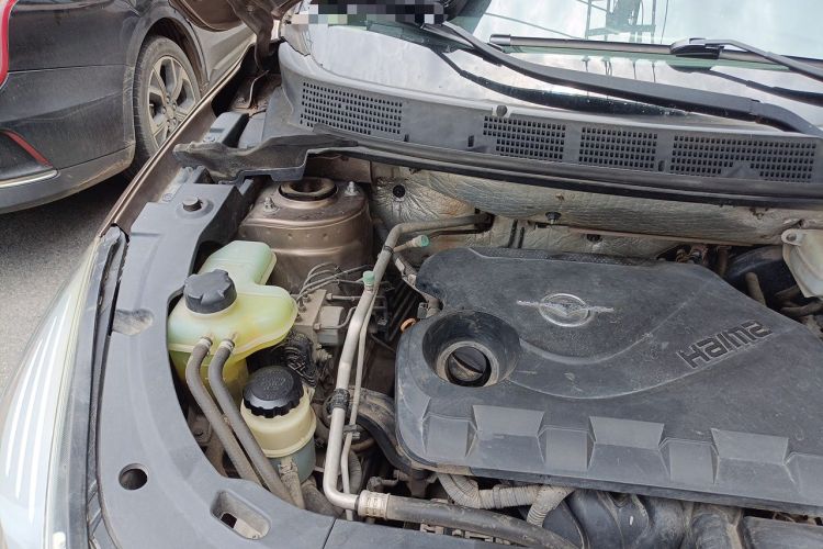 Used Haima S5 2017 High-Power Version 1.6L Manual Classic Type Engine Bay Right