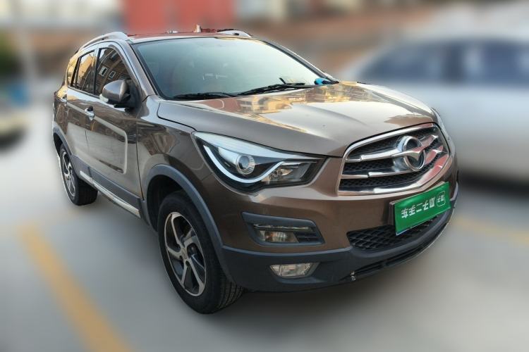 Used Haima S5 2017 Strong-Performance Version 1.6L Manual Luxury Model Front Right 45 Deg