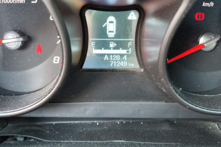 Used Haima S5 2017 Strong-Performance Version 1.6L Manual Luxury Model Odometer Close Up