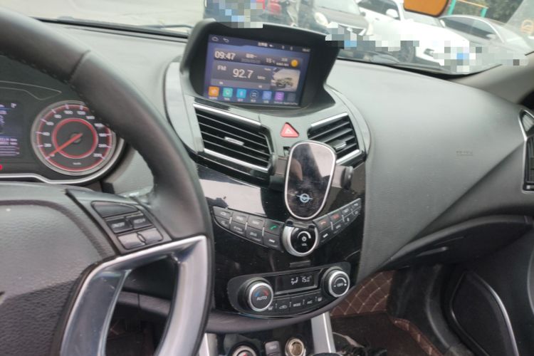 Used Haima S5 2018 1.5T CVT Flagship Model Audio And AC Panel
