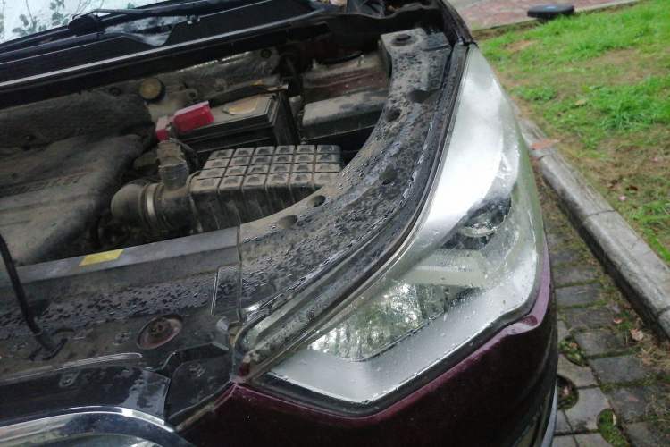 Used Haima S5 2018 1.5T CVT Luxury Model Engine Bay Left