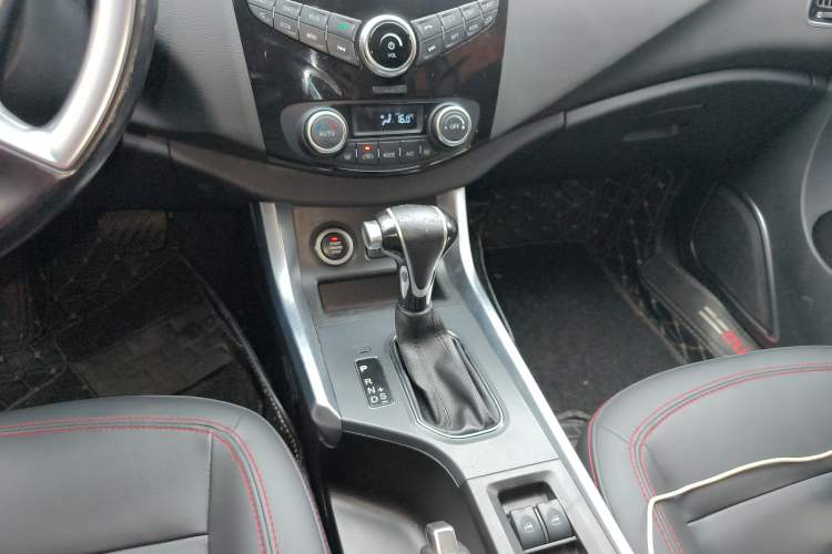 Used Haima S5 2018 1.5T CVT Luxury Model Gear Lever