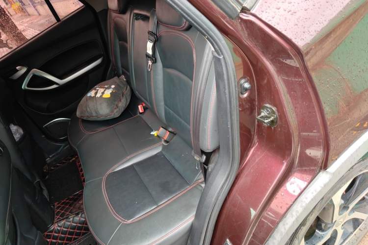 Used Haima S5 2018 1.5T CVT Luxury Model Left Rear Seat