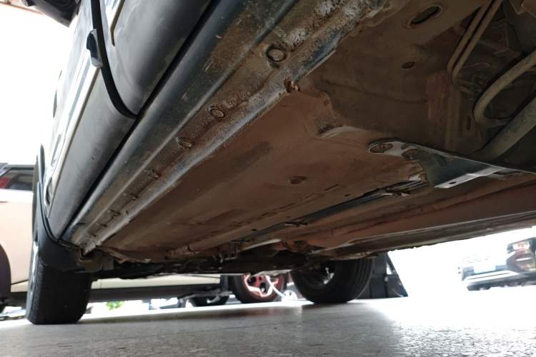 Used Haima S5 2018 1.5T CVT Luxury Model Left Side Sill