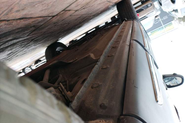 Used Haima S5 2018 1.5T CVT Luxury Model Left Side Sill