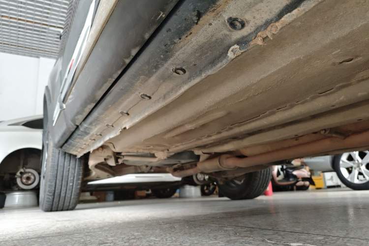 Used Haima S5 2018 1.5T CVT Luxury Model Right Side Sill