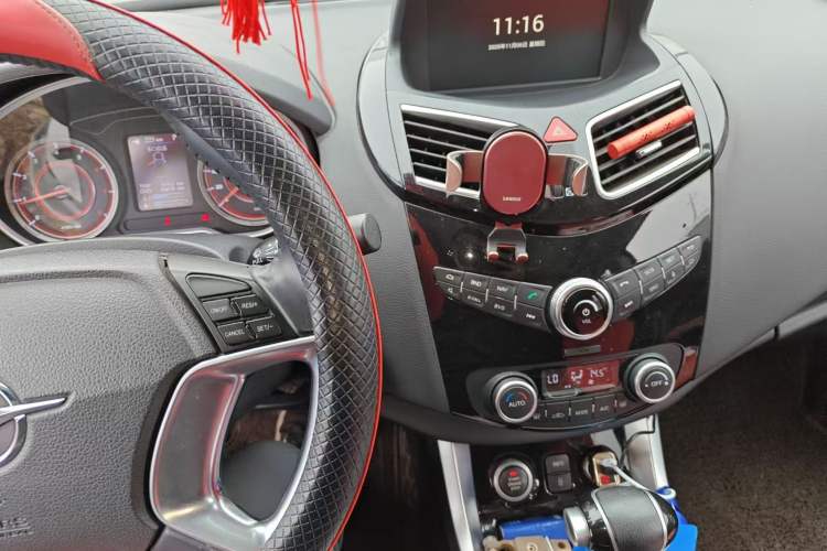 Used Haima S5 2018 1.5T CVT Flagship Model Audio And AC Panel