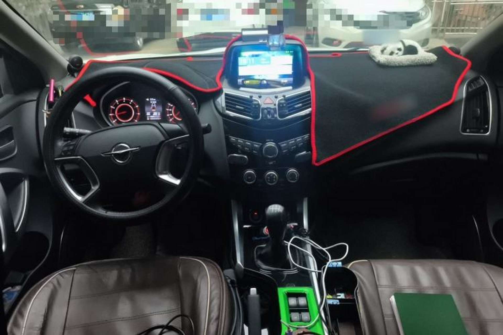 Used Haima S5 2018 1.5T Manual Luxury Model Center Console