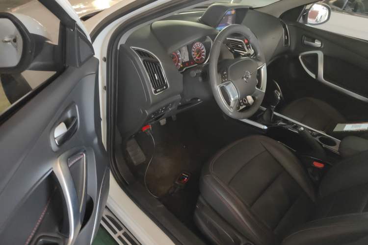 Used Haima S5 2018 1.5T Manual Luxury Model Driver Seat