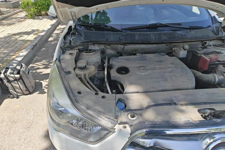 Used Haima S5 2018 1.5T CVT Flagship Model Engine Bay Right