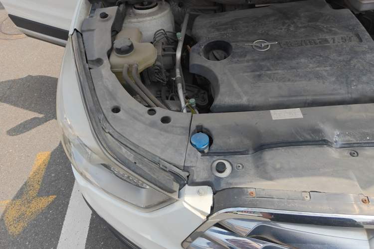 Used Haima S5 2018 1.5T CVT Luxury Model Engine Bay Right