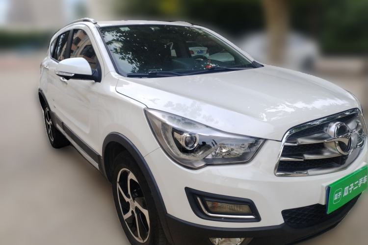 Used Haima S5 2018 1.5T CVT Luxury Model Front Right 45 Deg