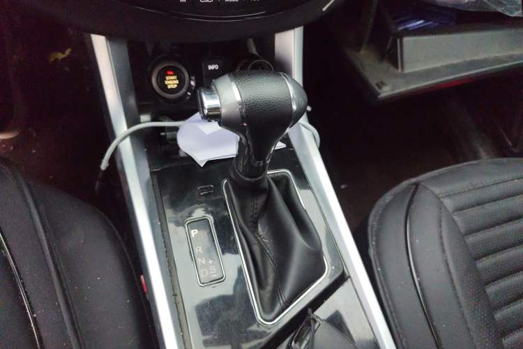 Used Haima S5 2018 1.5T CVT Flagship Model Gear Lever