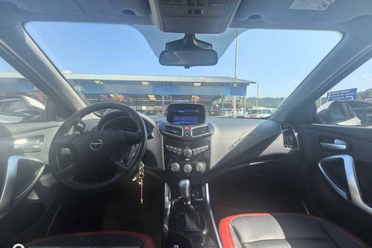 Used Haima S5 2018 1.6L Manual Luxury Model Interior 2