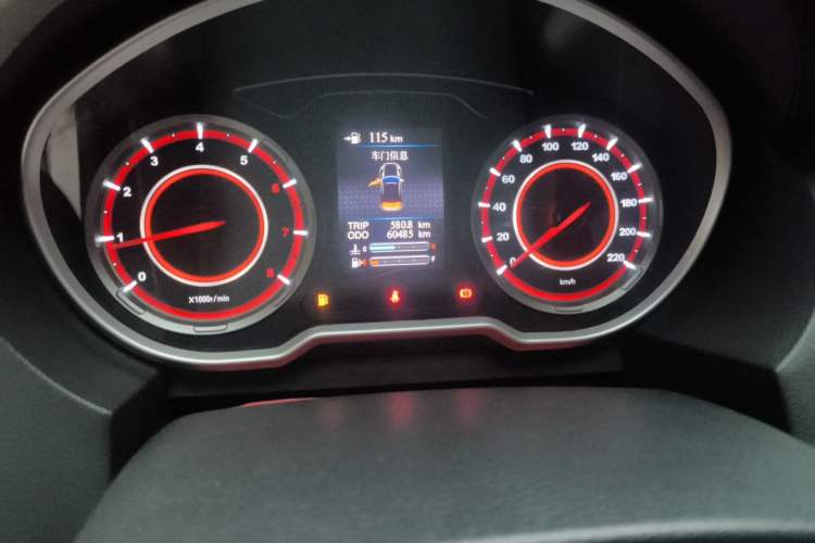 Used Haima S5 2018 1.5T Manual Luxury Model Odometer Close Up