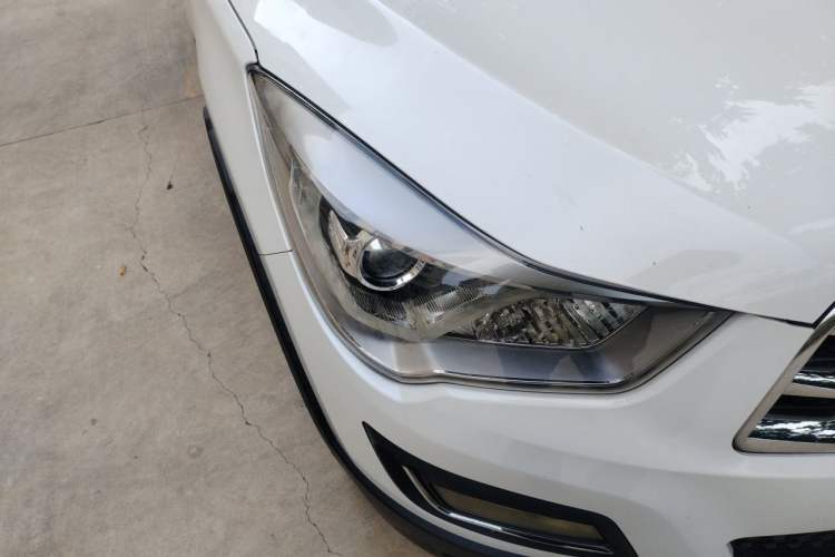 Used Haima S5 2018 1.5T CVT Luxury Model Right Front Headlight
