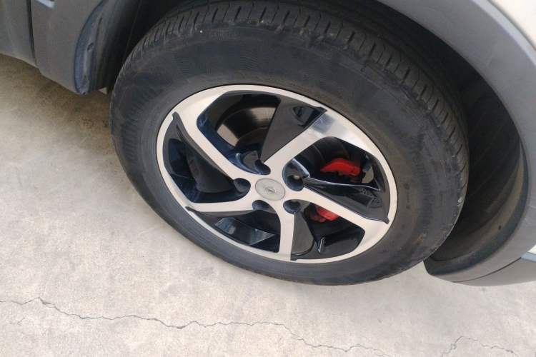 Used Haima S5 2018 1.5T CVT Luxury Model Right Front Wheel Hub
