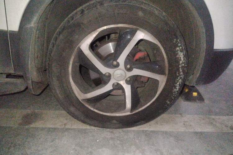 Used Haima S5 2018 1.5T CVT Luxury Model Right Front Wheel Hub