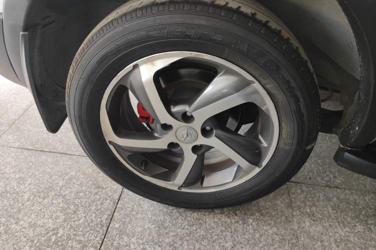 Used Haima S5 2018 1.5T Manual Luxury Model Right Rear Wheel Hub