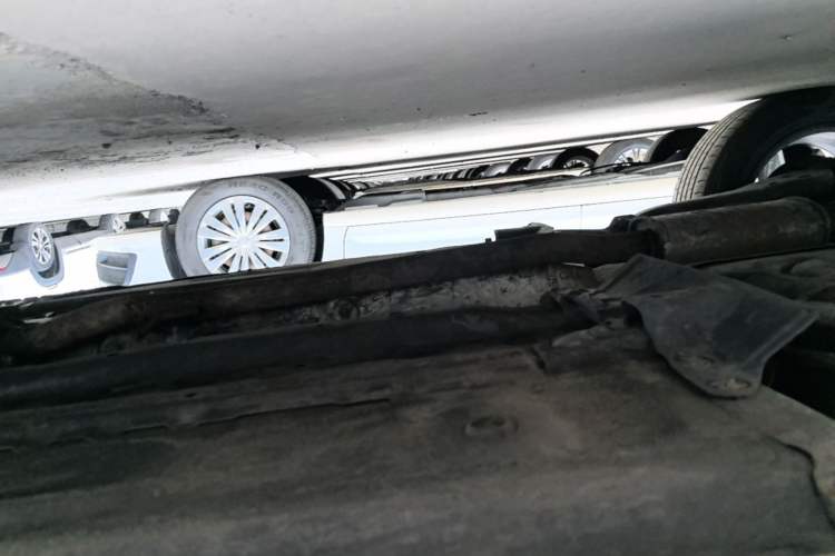 Used Haima S5 2018 1.6L Manual Luxury Model Right Side Sill