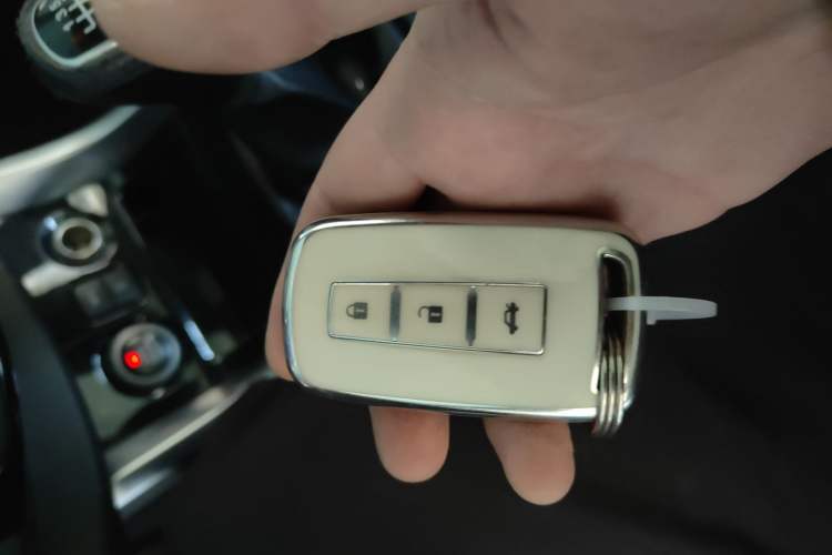Used Haima S5 2018 1.5T Manual Luxury Model Vehicle Key