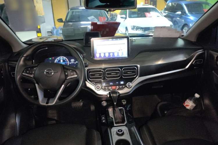Used Haima S5 2019 230T Automatic Flagship Model Center Console
