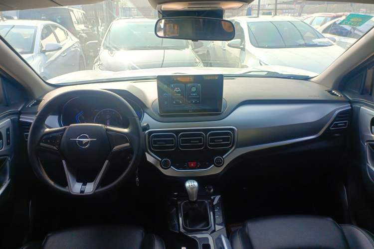 Used Haima S5 2019 160 Manual Luxury Version Center Console