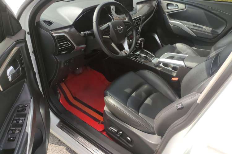 Used Haima S5 2019 230T Automatic Smart Connect Flagship Edition Driver Seat