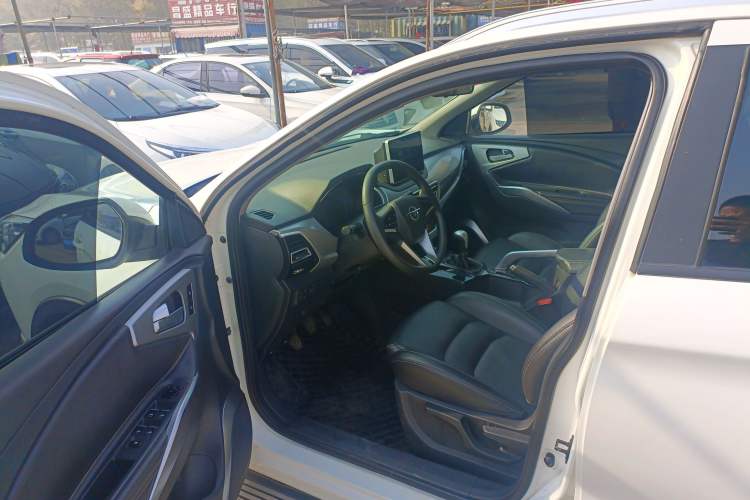 Used Haima S5 2019 160 Manual Luxury Version Driver Seat