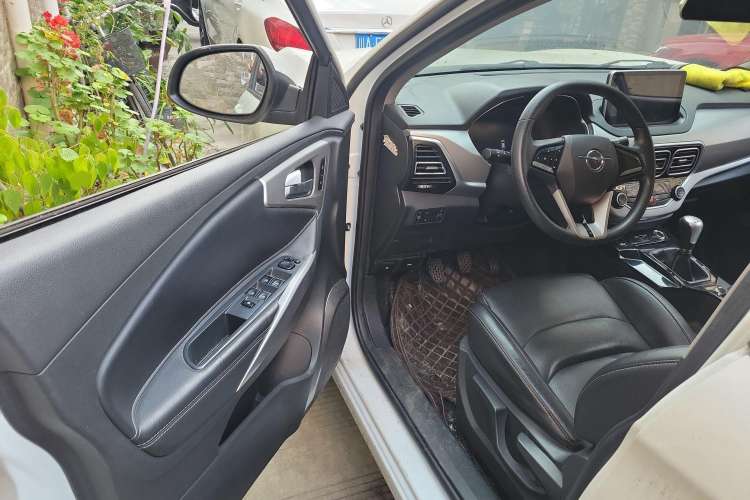 Used Haima S5 2019 160 Manual Luxury Version Driver Seat
