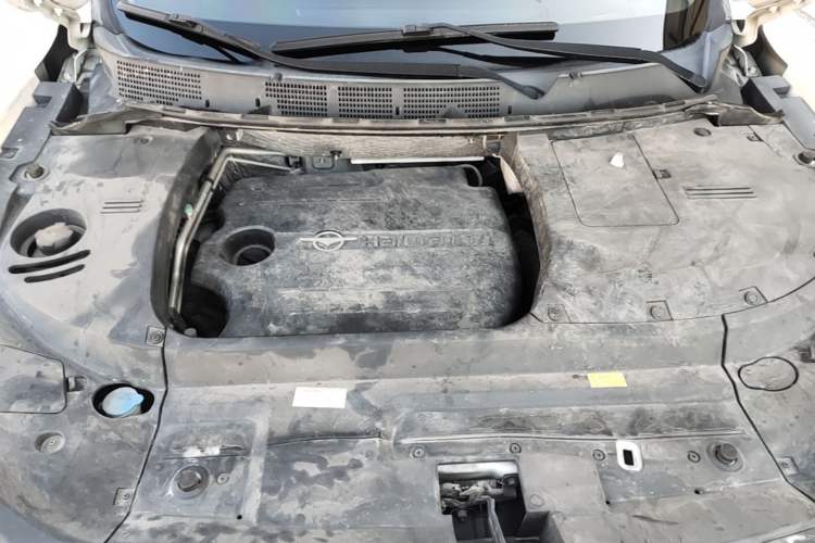 Used Haima S5 2019 230T Automatic Luxury Edition Engine Bay