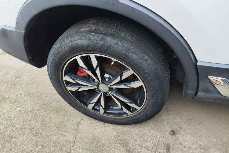 Used Haima S5 2019 230T Automatic Elite Version Exterior 8