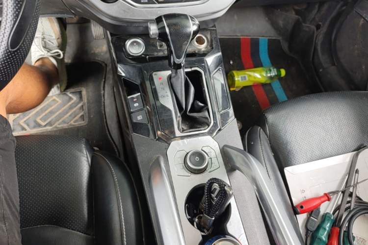 Used Haima S5 2019 230T Automatic Flagship Model Gear Lever