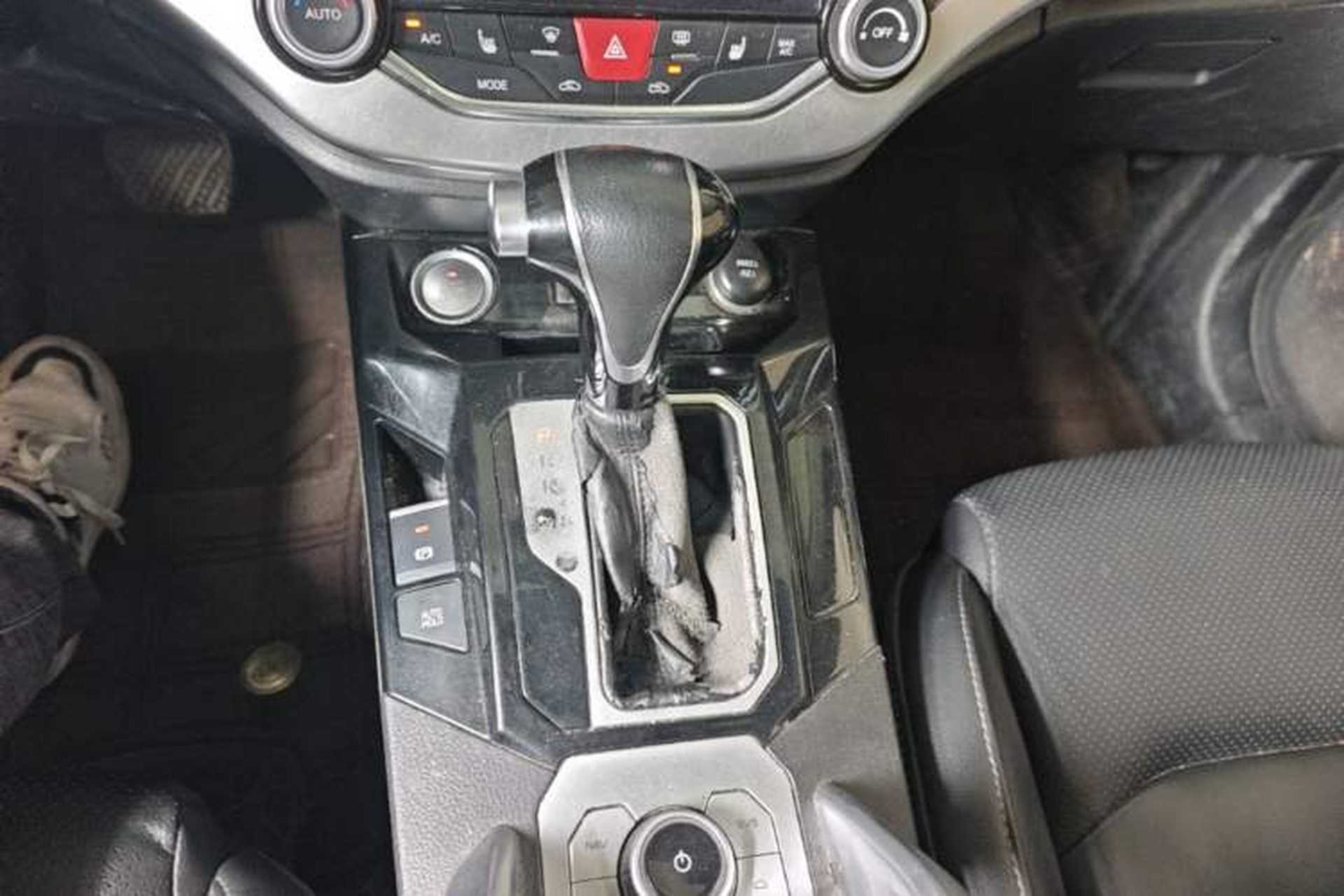 Used Haima S5 2019 230T Automatic Smart Connect Flagship Edition Gear Lever